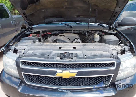 2013 Chevrolet Tahoe Commercial Fleet z USA, uszkodzony, nr VIN 1GNLC2E09DR286027